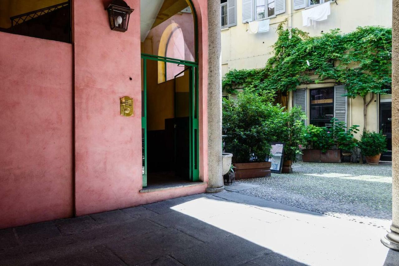 Altido Cozy Apt For 4 Close To Basilica Di Sant'Ambrogio Milão Exterior foto
